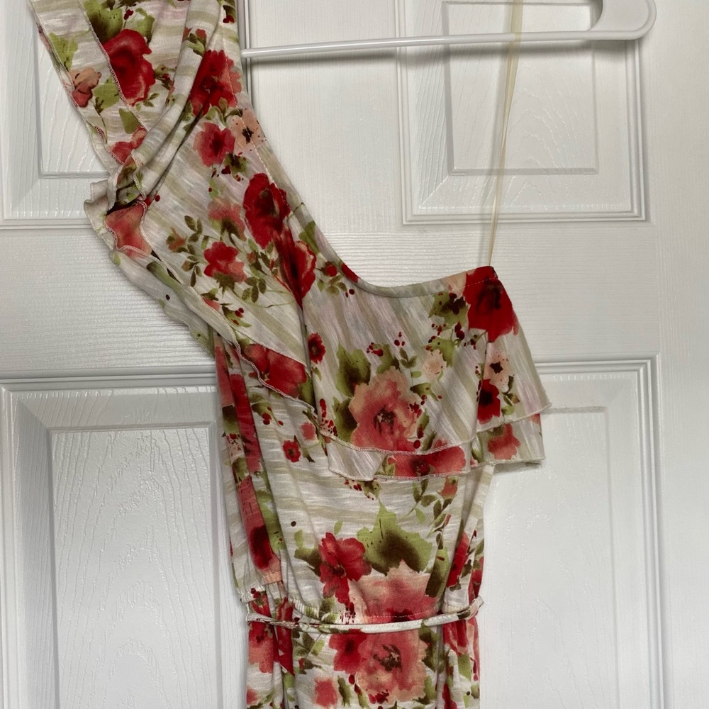 Almost Famous one shoulder top